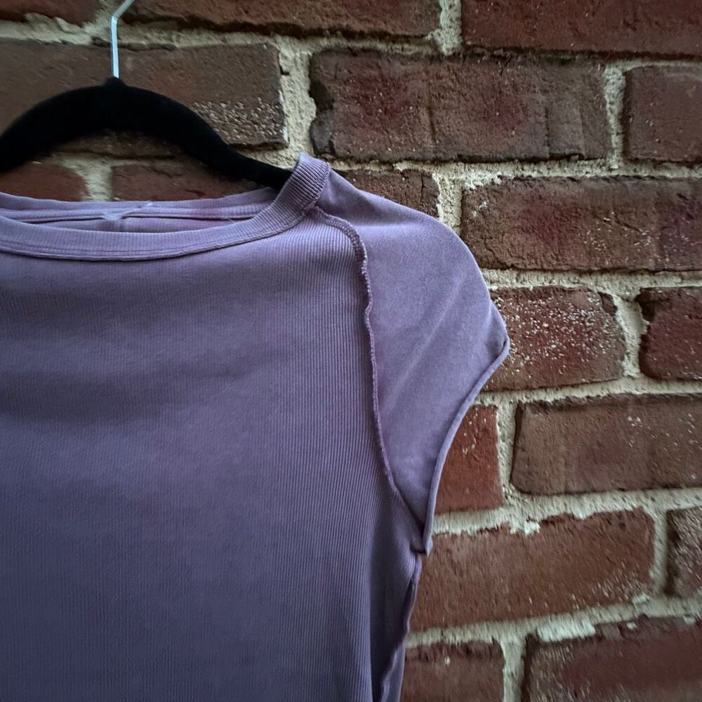 Free People We the Free Ever Had Tee in distressed purple S NEW - Picture 4 of 6